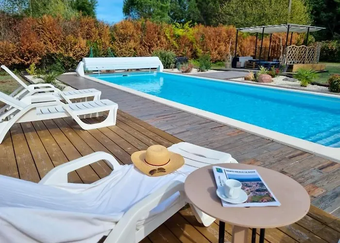 Vila La Au Carbet Piscine Chauffee Au Calme Dans La Nature *